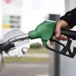 Prezzo della benzina in aumento: perchè è così cara?