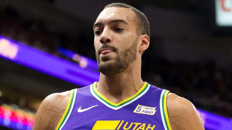 NBA, Rudy Gobert è positivo al Coronavirus: sospeso il campionato di basket