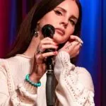 Lana Del Rey annuncia il nuovo album e rilascia il primo singolo